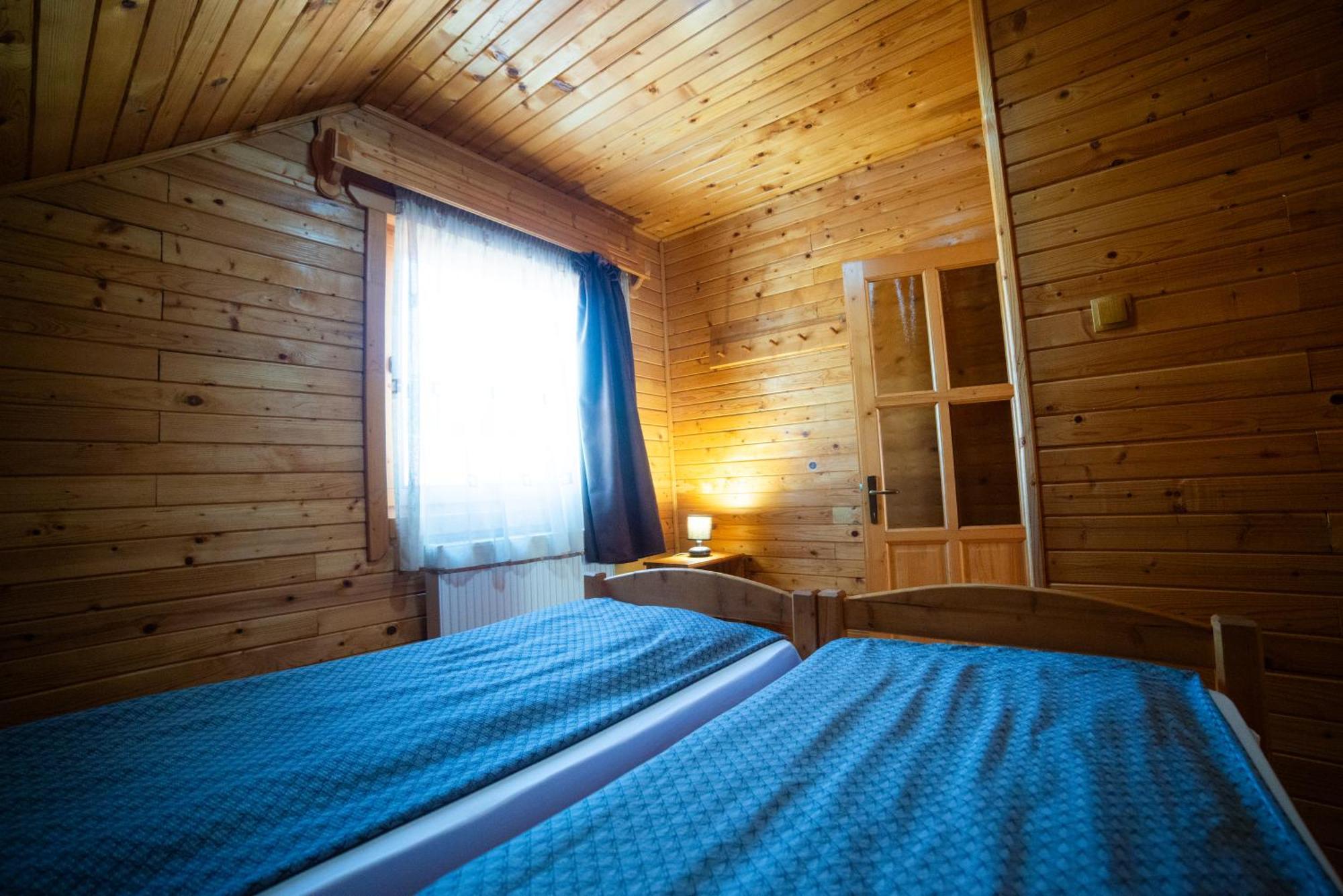 Vivien Vendeghaz Villa Borzont ภายนอก รูปภาพ
