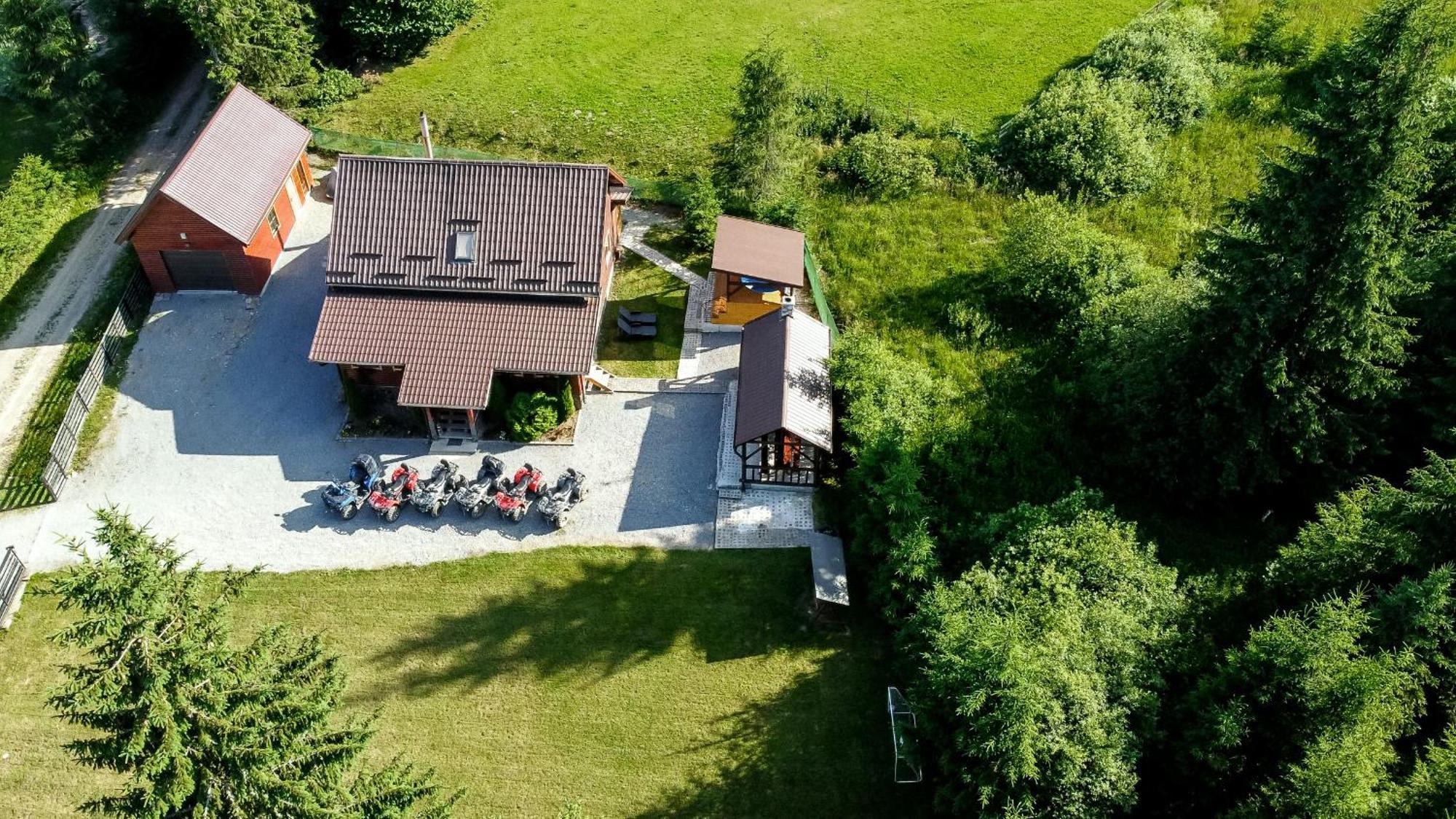 Vivien Vendeghaz Villa Borzont ภายนอก รูปภาพ